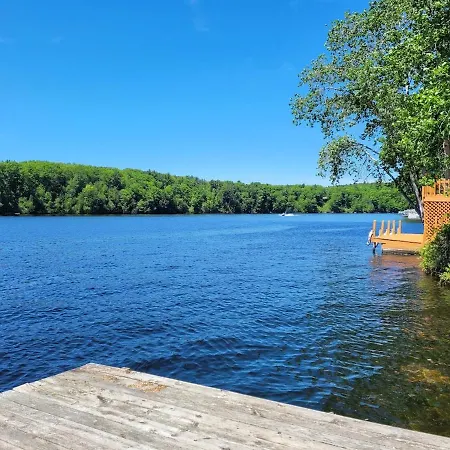 Castaway Cottage On Croton Pond 4